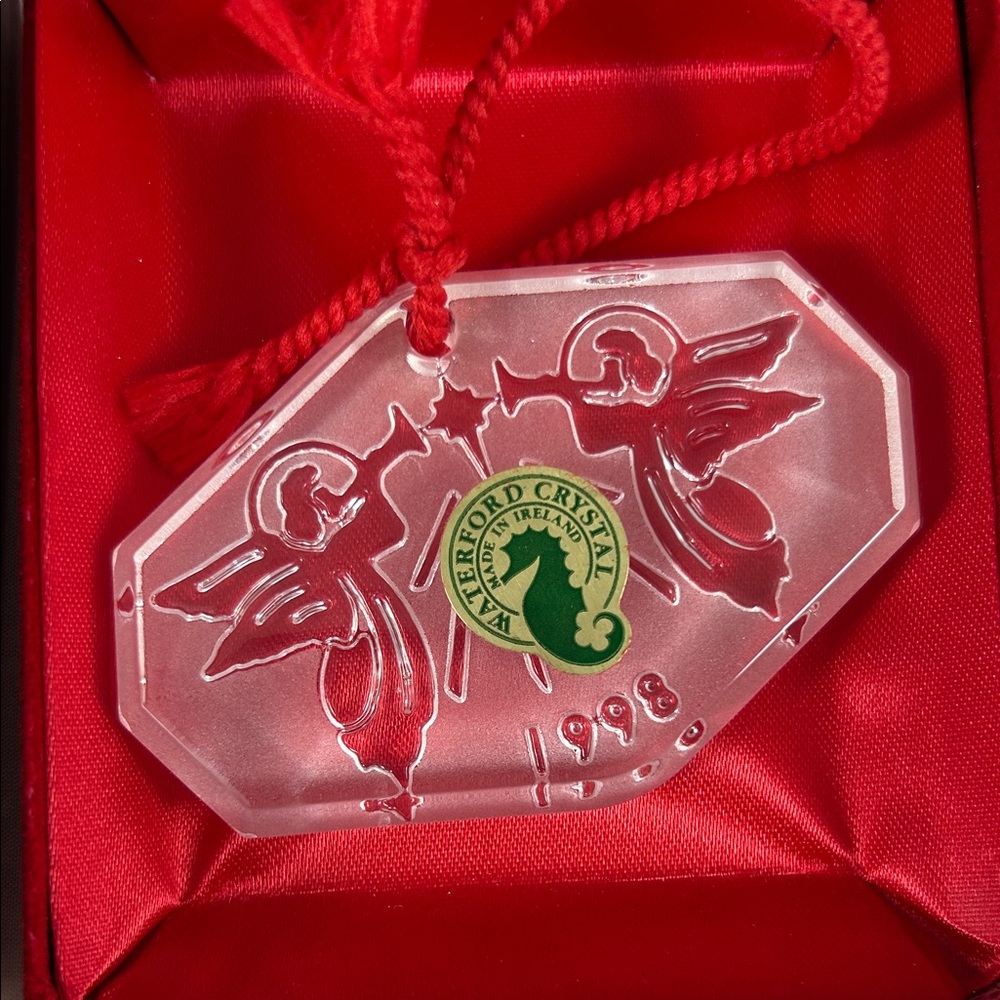 Waterford Crystal Songs of Christmas ornament 1998 Third Edition